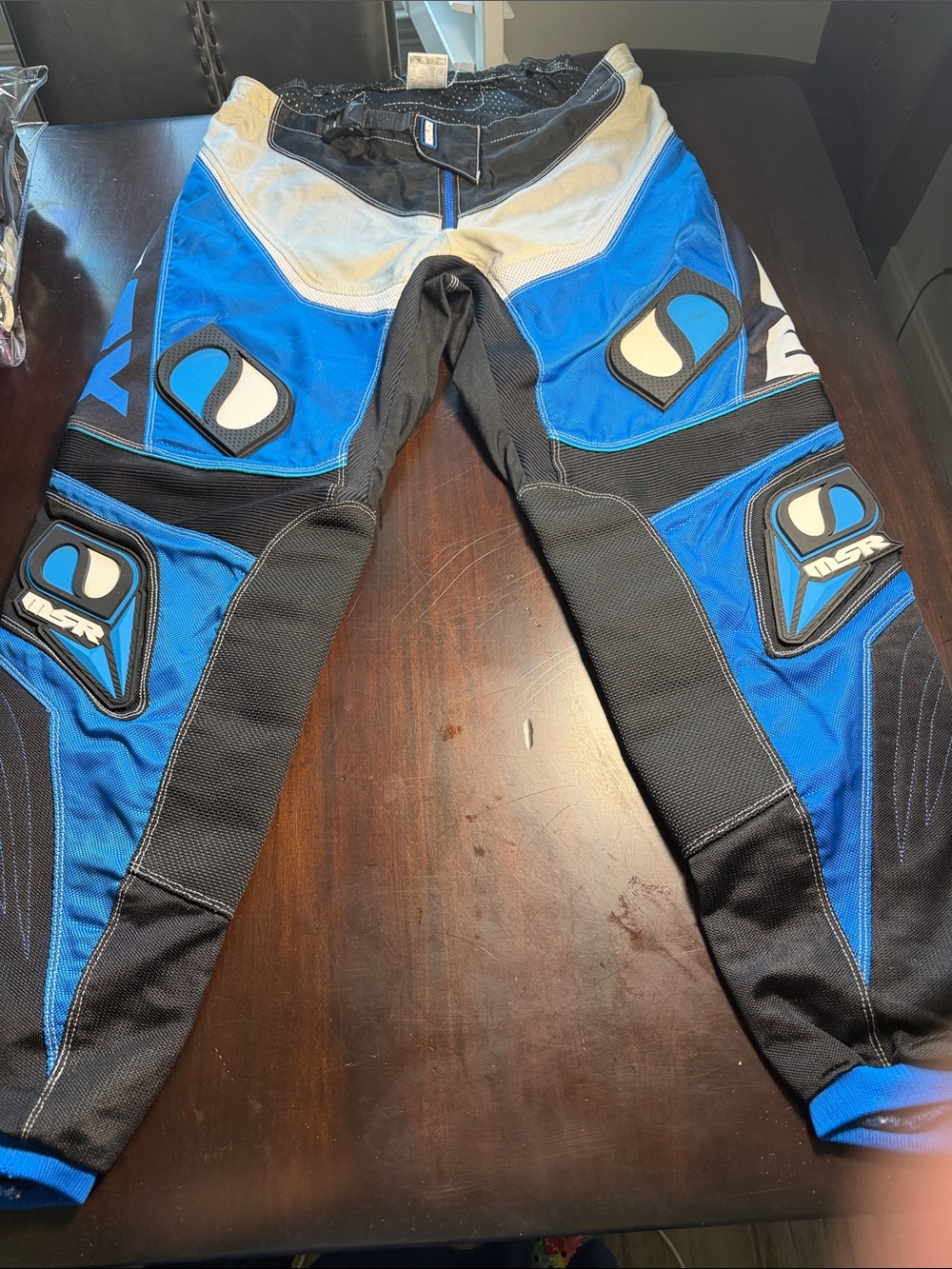 MSR Revolver Men Black/Blue mesh lined Motocross Shorts; Sz.36